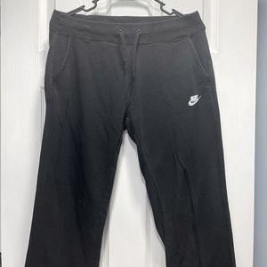 Plain Black Nike Sweatpants